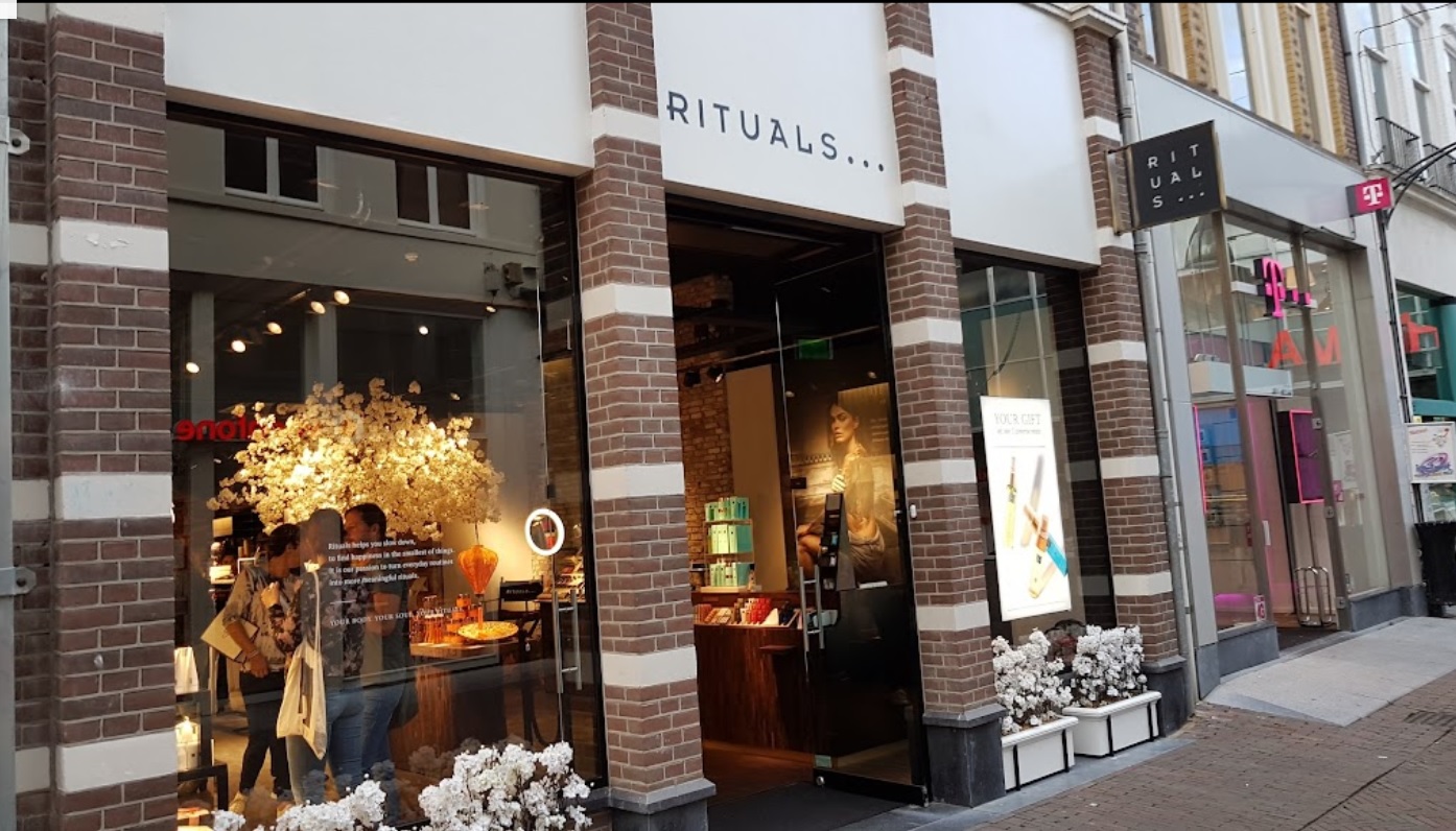 Verhuurd winkelpand aangekocht in binnenstad Deventer 